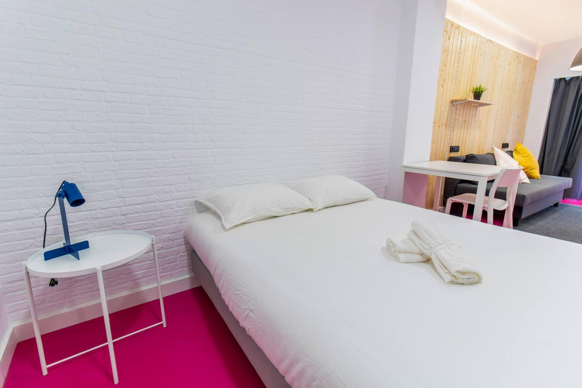 Koala Hostel Mercado アリカンテ エクステリア 写真